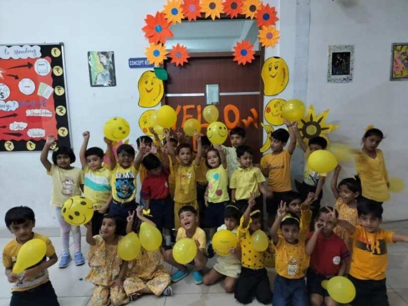 Yellow Mango Day